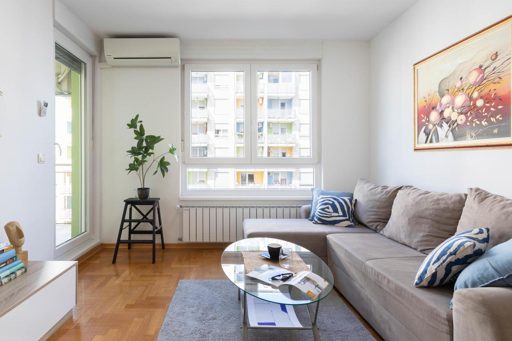 Sunny 1Bdr With Balcony & Parking Appartement Zagreb Buitenkant foto